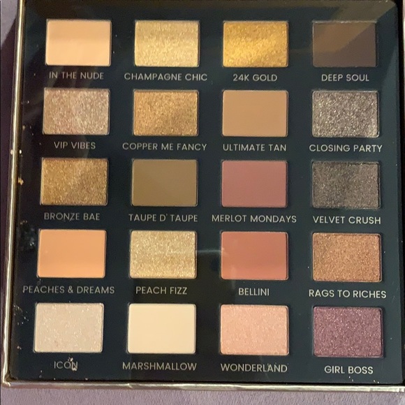 Iconic London eyeshadow palette - Picture 2 of 2